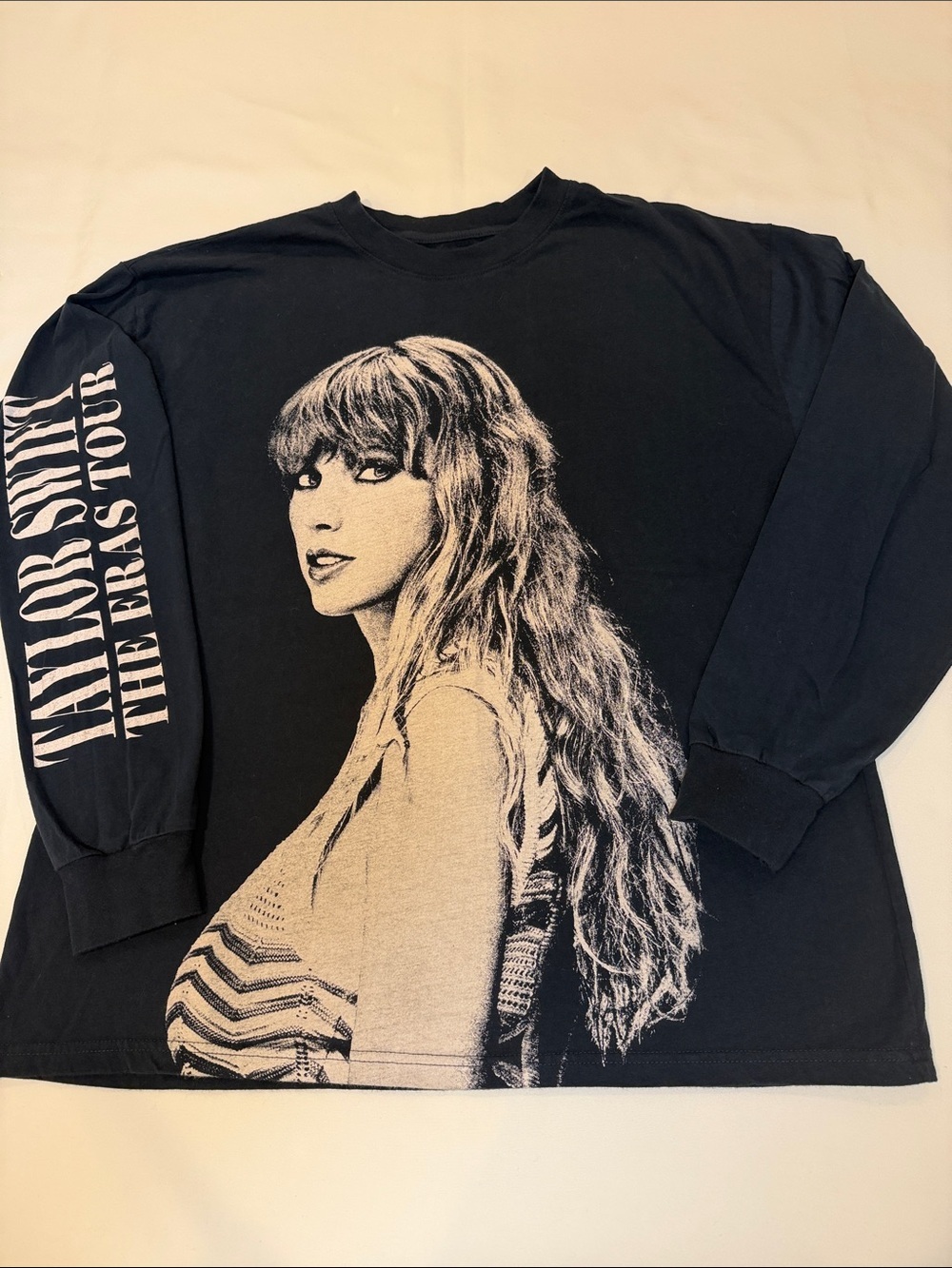 Taylor Swift Navy Long Sleeve Graphic Portrait Tee The Eras Tour Size Large